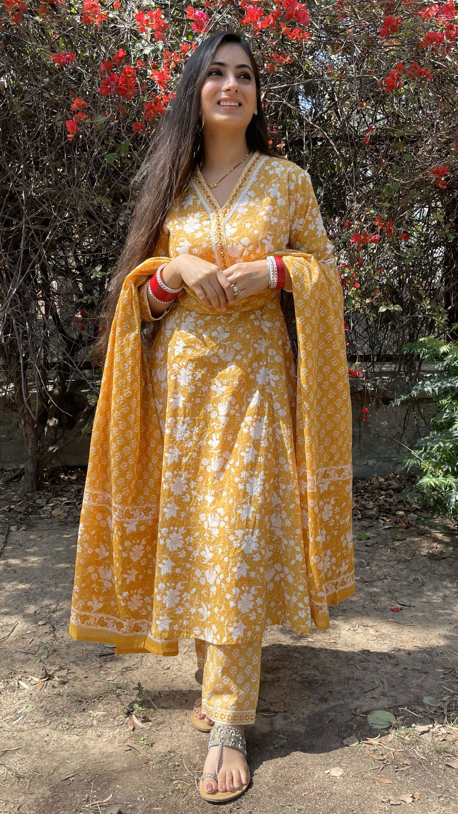 MT Summer Special Cotton Printed Kurti With Bottom Dupatta Wholesale Market In Surat
